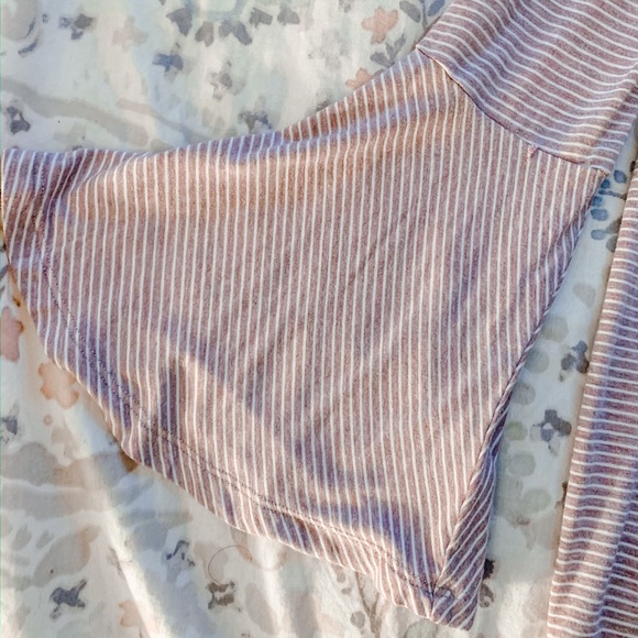 NWOT American Eagle Shirt - Picture 3 of 4